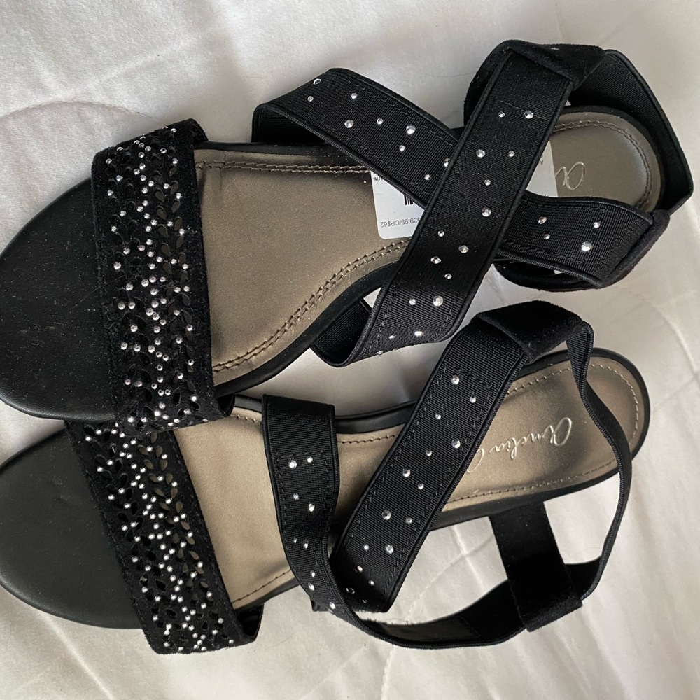 Amelia Grace Black Studded Pumps